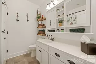 1107 Finger Bridge Rd, Hickory, NC 28602 - Photo 16