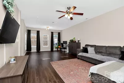 530 Doughton Lane, Charlotte, NC 28217 - Photo 8