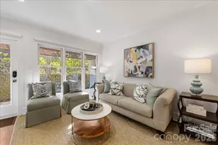 2330 Roswell Ave, Charlotte, NC 28207 - Photo 16