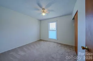 31 Knoll Ridge Dr, Asheville, NC 28804 - Photo 18