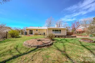 31 Knoll Ridge Dr, Asheville, NC 28804 - Photo 4