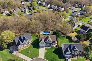 2216 Sunny Valley Ct, Fort Mill, SC 29720 - Photo 4