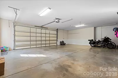 1158 Waterford Drive, Hickory, NC 28602 - Photo 18