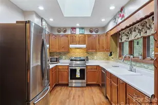 457 Shady Ridge Rd, Waynesville, NC 28785 - Photo 20