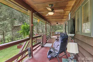 457 Shady Ridge Rd, Waynesville, NC 28785 - Photo 8