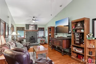 457 Shady Ridge Rd, Waynesville, NC 28785 - Photo 14