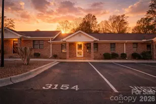 3154 Devonshire Dr, Rock Hill, SC 29732 - Photo 2