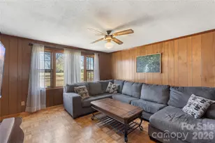 4177 Boggs Rd, Claremont, NC 28610 - Photo 6