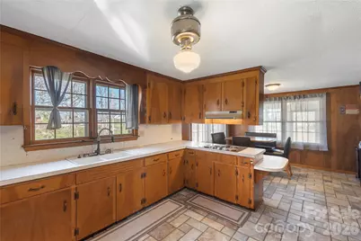 4177 Boggs Road, Claremont, NC 28610 - Photo 12