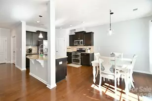104 Burlingame Ct, Mooresville, NC 28117 - Photo 6