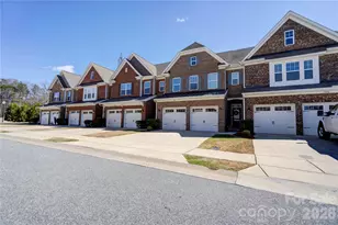 104 Burlingame Ct, Mooresville, NC 28117 - Photo 4