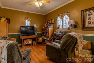 210 N Gaston St, Kings Mountain, NC 28086 - Photo 14