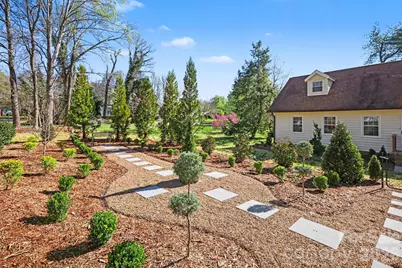 10116 Mountain Apple Drive, Mint Hill, NC 28227 - Photo 6