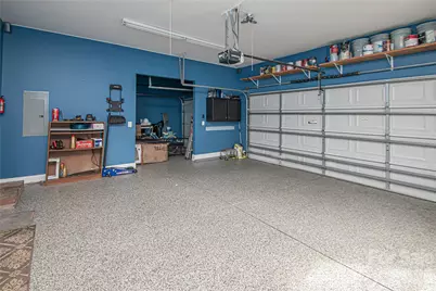 2725 Lakeview Circle, Matthews, NC 28105 - Photo 42