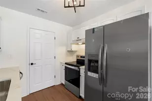 11434 Northwoods Forest Dr, Charlotte, NC 28214 - Photo 16