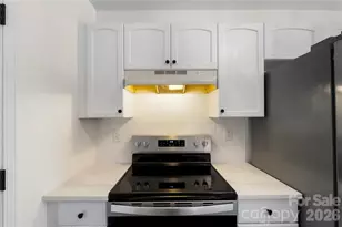 11434 Northwoods Forest Dr, Charlotte, NC 28214 - Photo 18