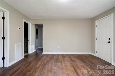 113 Morris Street, Kings Mountain, NC 28086 - Photo 6