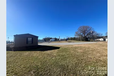 85 Old Mountain Road, Hiddenite, NC 28636 - Photo 4