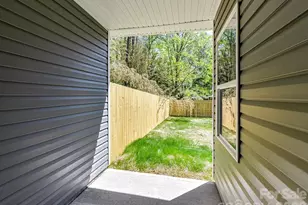 655 Stillgreen Ln, Charlotte, NC 28214 - Photo 26
