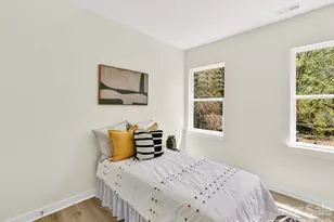 655 Stillgreen Ln, Charlotte, NC 28214 - Photo 22