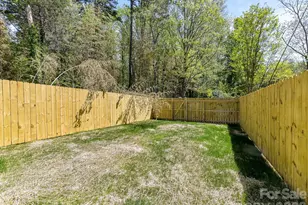 655 Stillgreen Ln, Charlotte, NC 28214 - Photo 28