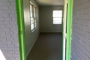 1660 Windsor St, Orangeburg, SC 29115 - Photo 4