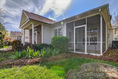 4492 Antelope Lane, Charlotte, NC 28269 - Photo 6