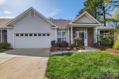 4492 Antelope Lane, Charlotte, NC 28269 - Photo 2