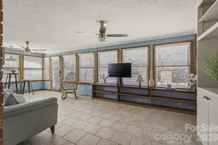 900 Magnolia Ave NE, Valdese, NC 28690 - Photo 20