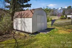 900 Magnolia Ave NE, Valdese, NC 28690 - Photo 38