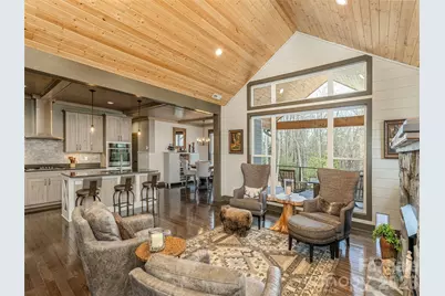 3753 Laurel Park Highway, Hendersonville, NC 28739 - Photo 10