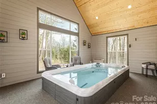 3753 Laurel Park Hwy, Laurel Park, NC 28739 - Photo 30