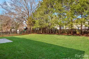 8723 Huntland Ct, Charlotte, NC 28277 - Photo 42