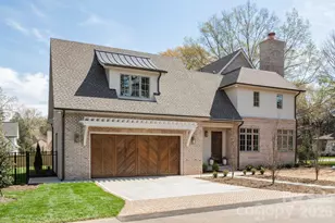 221 N Canterbury Rd, Charlotte, NC 28211 - Photo 4