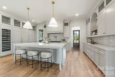 221 N Canterbury Road, Charlotte, NC 28211 - Photo 12