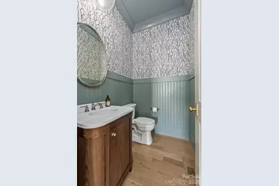 221 N Canterbury Road, Charlotte, NC 28211 - Photo 22