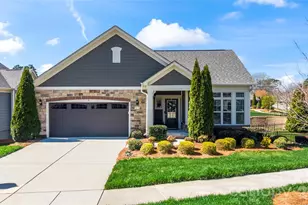 8020 Parknoll Dr, Huntersville, NC 28078 - Photo 1