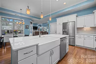 8020 Parknoll Dr, Huntersville, NC 28078 - Photo 12