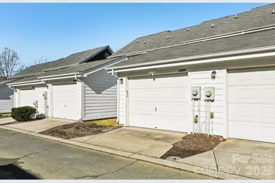 13234 Eastfield Village Lane, Charlotte, NC 28269 - Photo 24