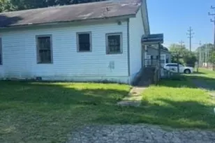 1319 7th St, Statesville, NC 28677 - Photo 12