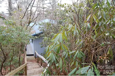 202 Knoll Circle, Newland, NC 28657 - Photo 18