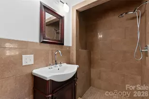 30 Cedarcliff Rd, Asheville, NC 28803 - Photo 12