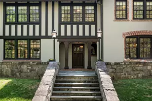 30 Cedarcliff Rd, Asheville, NC 28803 - Photo 2