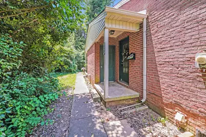 405 W Harvie Avenue #A&B, Gastonia, NC 28052 - Photo 2