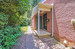 405 W Harvie Ave, Gastonia, NC 28052 - Photo 2