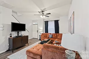 311 Alabarda Ln, Charlotte, NC 28273 - Photo 2