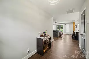 4629 Halstead Dr, Charlotte, NC 28209 - Photo 4