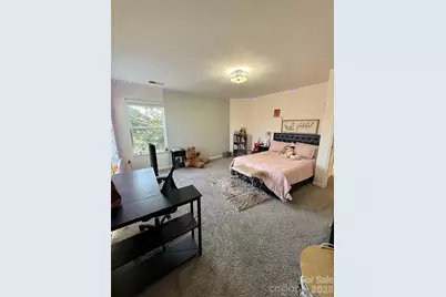 12700 Oldehurst Place, Charlotte, NC 28262 - Photo 18