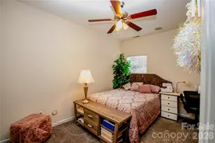 12700 Oldehurst Pl, Charlotte, NC 28262 - Photo 14