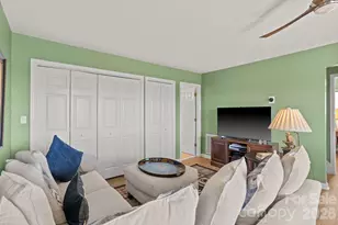 210 Claymoor Ct, Flat Rock, NC 28731 - Photo 32